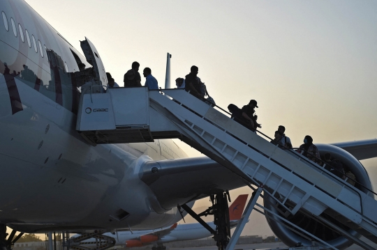 Bandara Kabul Kembali Beroperasi