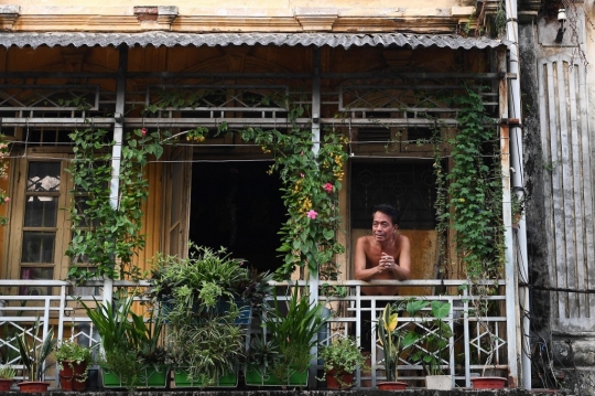 Balkon Kecil Jadi Penyelamat Warga Hanoi di Tengah Kepenatan Akibat Lockdown