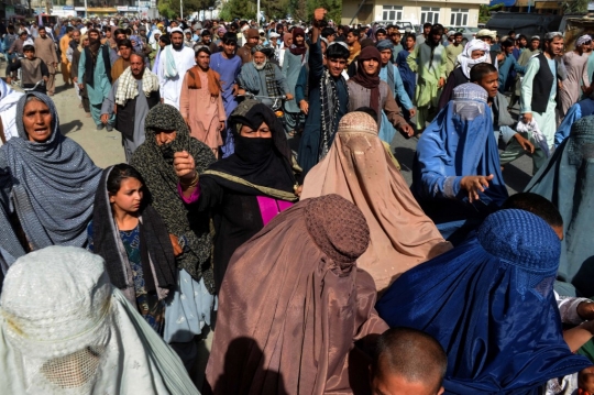Warga Afganistan Turun ke Jalan Protes Penggusuran Rumah oleh Taliban