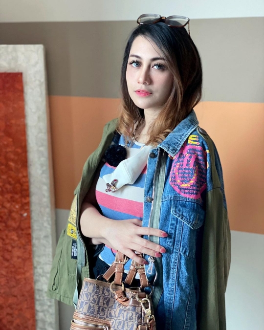 Potret Tengku Anisa Utami, Dokter Gigi Cantik yang jadi Ibu Bhayangkari