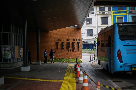 Halte Transjakarta Terintegrasi dengan Stasiun Tebet