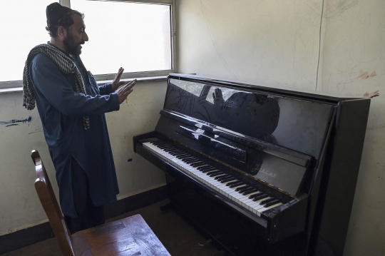 Hening Sekolah Musik Afghanistan di Bawah Kuasa Taliban