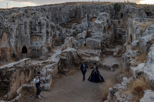 Menikmati Keindahan Alam Turki dari Puncak Gunung Nemrut