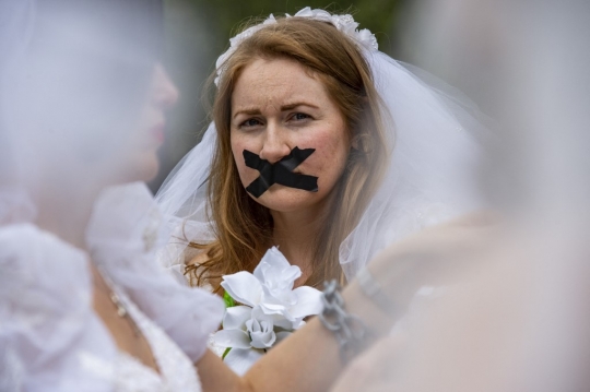 Aksi 'Pengantin' AS Tuntut Diakhirinya Pernikahan di Bawah Umur