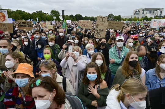 Ribuan Aktivis Lingkungan di Jerman Demo Soal Pemanasan Global