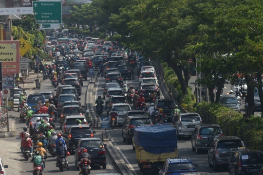 Penerapan Ganjil Genap di Jalan Margonda Depok