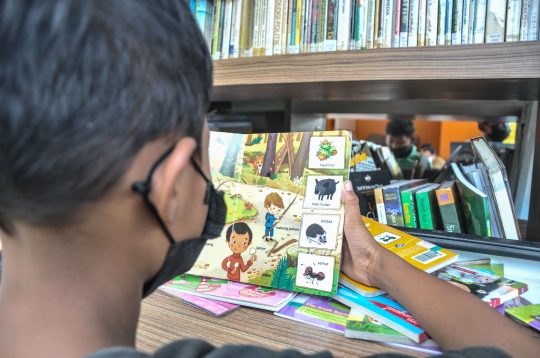 Meningkatkan Minat Baca Anak dengan Perpustakaan Keliling