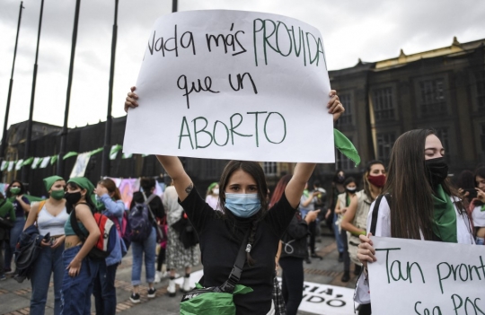 Demo Hari Dekriminalisasi Aborsi di Amerika Latin dan Karibia