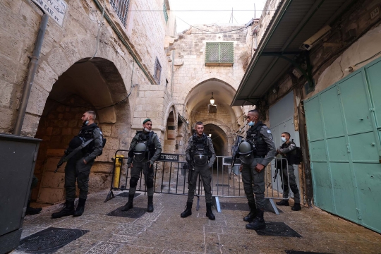 Polisi Israel Tembak Mati Perempuan Palestina di Luar Masjid Al-Aqsa