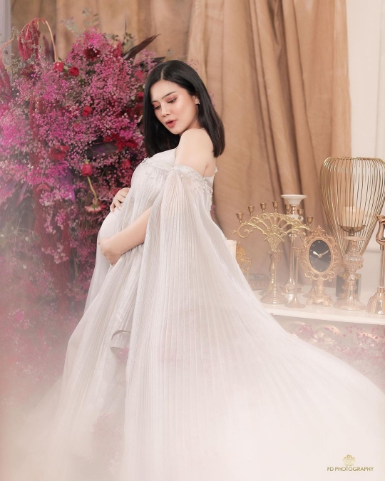 Usia Kehamilan Masuk Trimester 3, Ini Potret Felicya Angelista Dipuji Makin Cantik