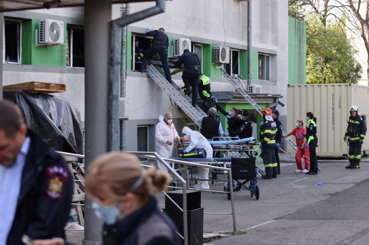 Tujuh Pasien Tewas dalam Kebakaran di RS Covid-19 Rumania