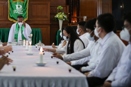 Suasana Ibadah Perjamuan Kudus Tatap Muka Perdana di GPIB Effatha