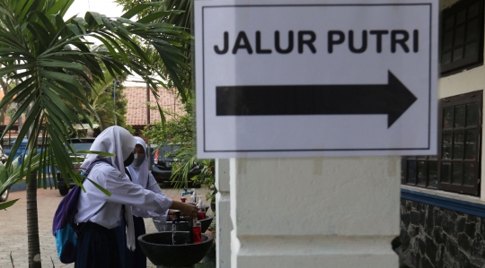 Suasana Pembelajaran Tatap Muka Terbatas di SMPN 1 Depok