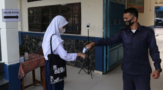 Suasana Pembelajaran Tatap Muka Terbatas di SMPN 1 Depok