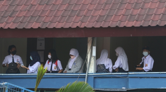 Suasana Pembelajaran Tatap Muka Terbatas di SMPN 1 Depok