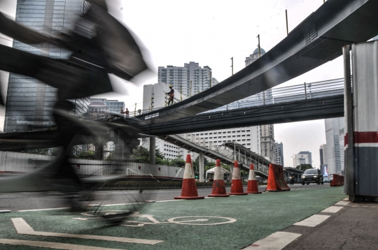 Pembangunan Jembatan Penyeberangan Khusus Sepeda Terus Dikebut