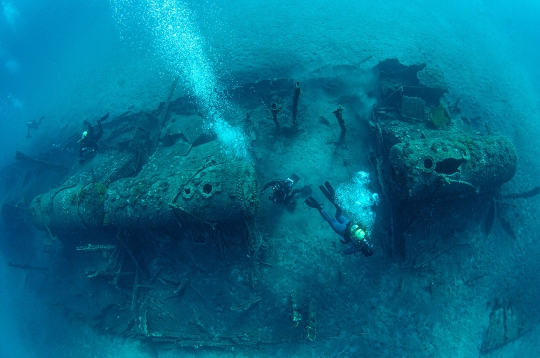 Melihat Bangkai Kapal Perang Dunia I di Dasar Laut Turki