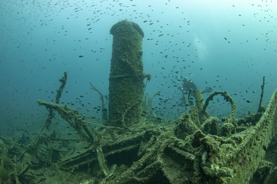 Melihat Bangkai Kapal Perang Dunia I di Dasar Laut Turki