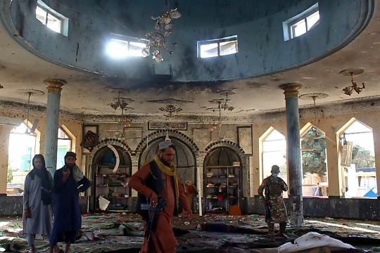 Kondisi Masjid Syiah di Afghanistan Diserang Bom Saat Salat Jumat