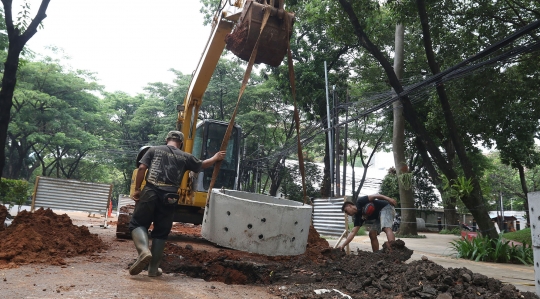 Pemprov DKI Kebut Pembuatan Sumur Resapan