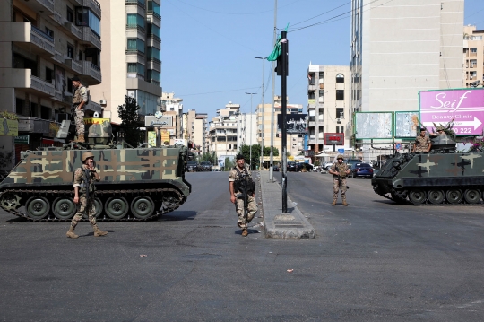 Mencekamnya Baku Tembak di Jalanan Beirut