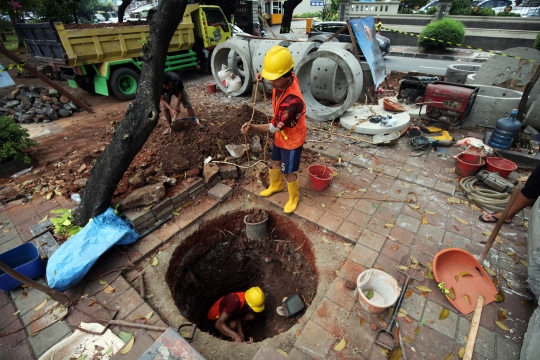 Pembuatan Sumur Resapan di Jakarta Baru 6.233 titik