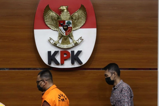 KPK Tahan Adik Eks Bupati Lampung Utara