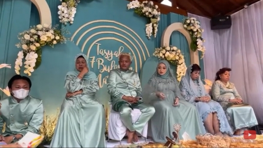 Momen Acara 7 Bulanan Kehamilan Nathalie Holscher, Penampilan Sule Bikin Salfok