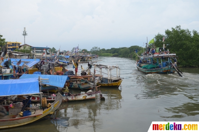 Foto Keluh Nelayan Tradisional Di Muara Angke Merdeka Com