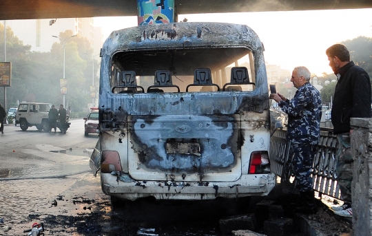 Bus Tentara Suriah Diserang Bom, 13 Tewas