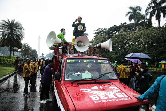 BEM SI Gelar Aksi Evaluasi 2 Tahun Kinerja Jokowi-Ma'ruf