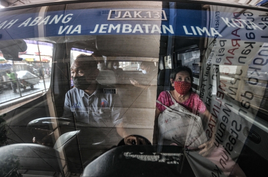 Pemprov DKI Jakarta Izinkan Kapasitas Transportasi Umum 100 Persen