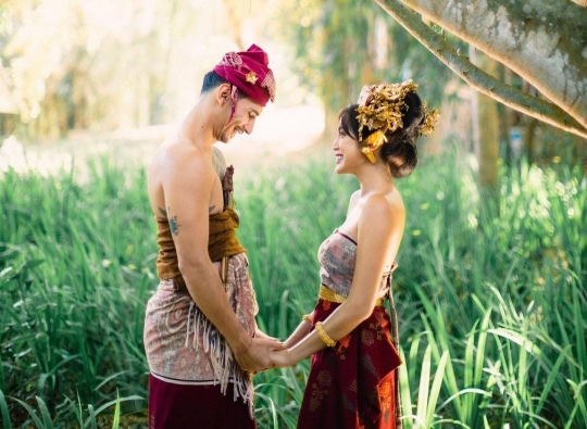 Menikah Hari Ini, Intip 5 Potret Prewedding Jessica Iskandar dan Vincent Verhaag