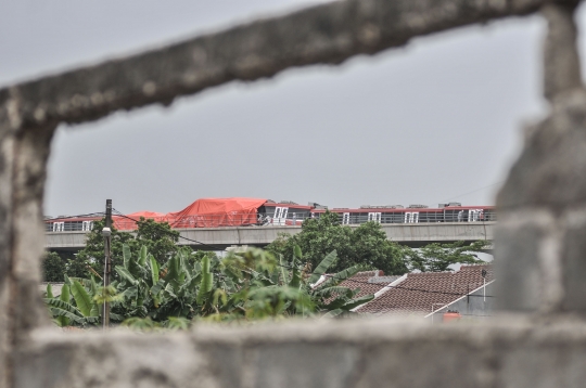 Kondisi Ringsek Kereta LRT Jabodebek Usai Tabrakan di Cibubur