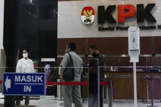 KPK Periksa Istri Bupati Nonaktif Musi Banyuasin