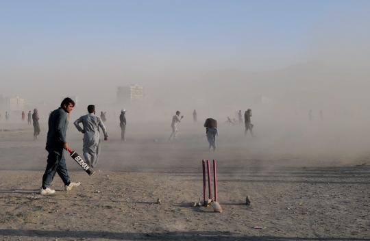 Permainan Kriket di Afghanistan Terus Menggeliat
