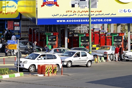 Pom Bensin di Iran Lumpuh Akibat Serangan Siber