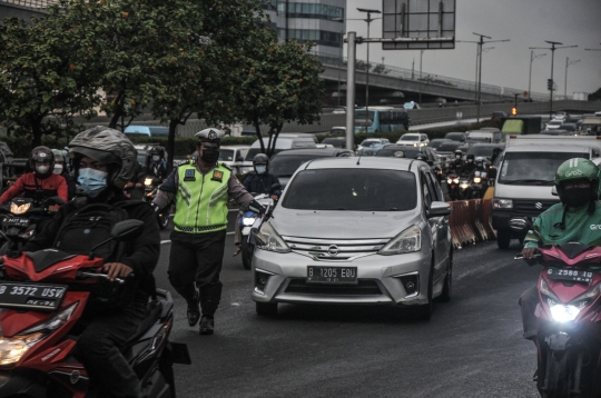 Pemberlakuan Sanksi Tilang Bagi Pelanggar Ganjil Genap