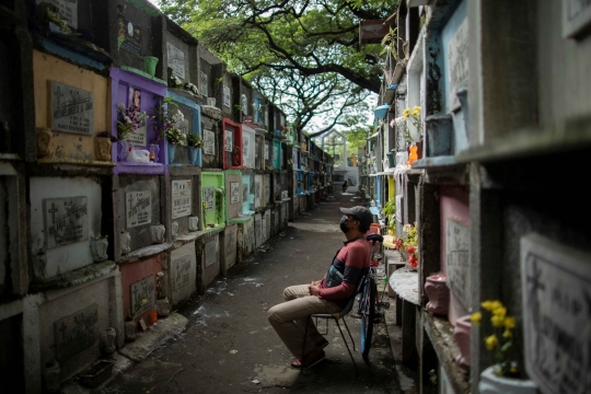 Antisipasi Covid-19, Manila Tutup Pemakaman di Hari Raya Semua Orang Kudus