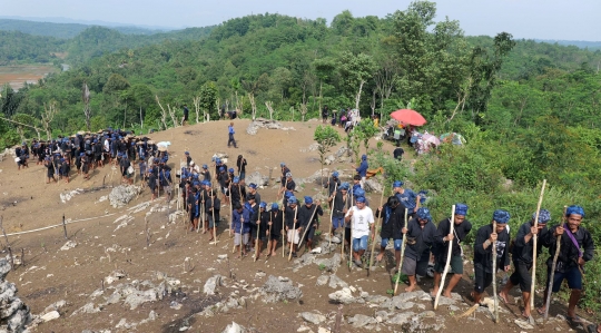 Menengok Rangkaian Tradisi Adat Ngaseuk Suku Baduy di Karangkerit