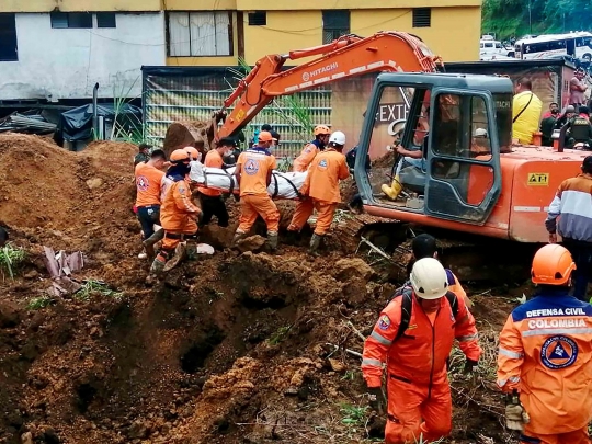 11 Orang Tewas Akibat Longsor di Kolombia