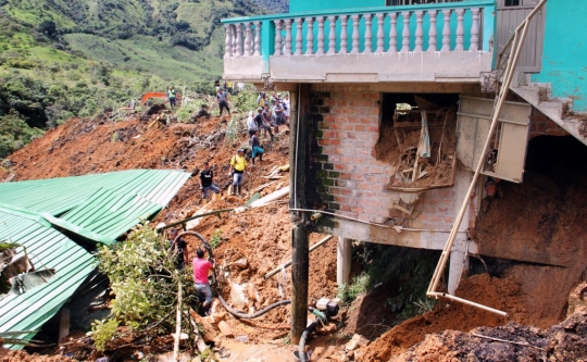 11 Orang Tewas Akibat Longsor di Kolombia