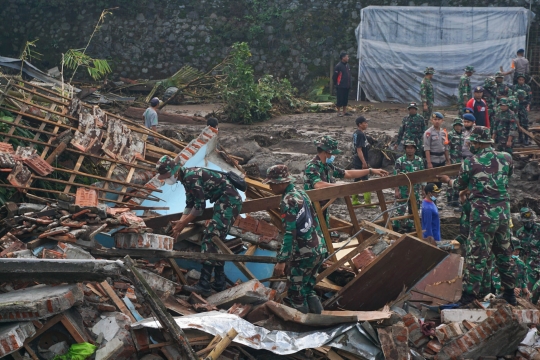 Aksi Penanganan Dampak Banjir Bandang di Kota Batu