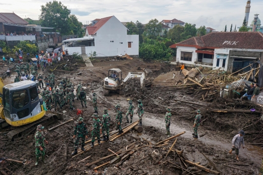 Aksi Penanganan Dampak Banjir Bandang di Kota Batu