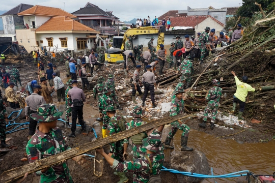 Aksi Penanganan Dampak Banjir Bandang di Kota Batu