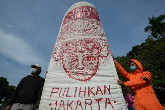 Aksi Teatrikal Suarakan Darurat Iklim Ancam Indonesia