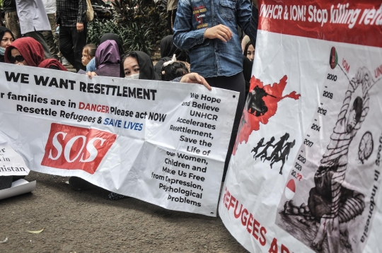 Demo Ratusan Pencari Suaka Afghanistan