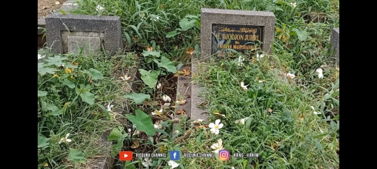 Jarang Ditengok Keluarga, Makam Haji Jojon Pelawak Senior Kondisinya Tidak Terawat