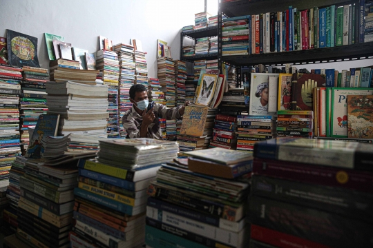 Pasar Buku Kenari Sepi Akibat Pandemi