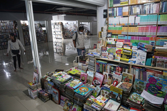 Pasar Buku Kenari Sepi Akibat Pandemi